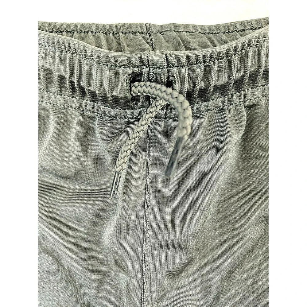 The Children's Place Sport Knit‎ Basketball Shorts Grey Boy's Size Small 5/6 NEW